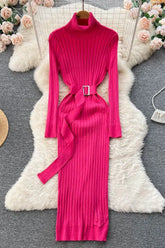 Robe pull élégante en tricot à col roulé avec ceinture pour femme, moulante et enveloppante aux hanches